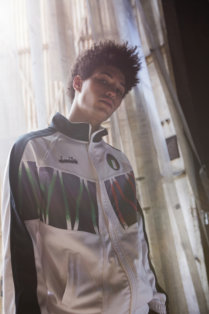 DIADORA LIVE YOUR PASSION